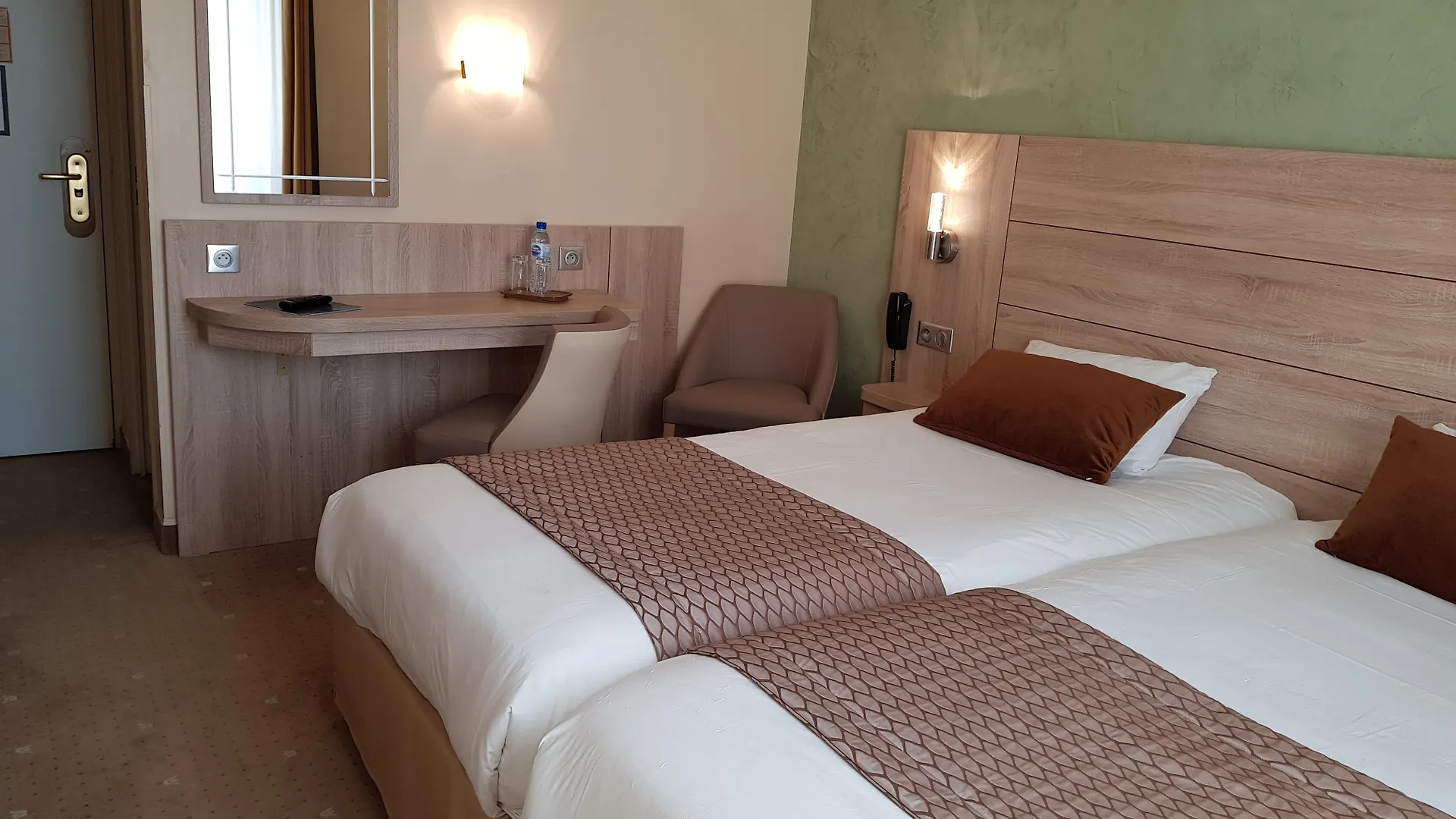 Hotel Champerret Elysees Paris