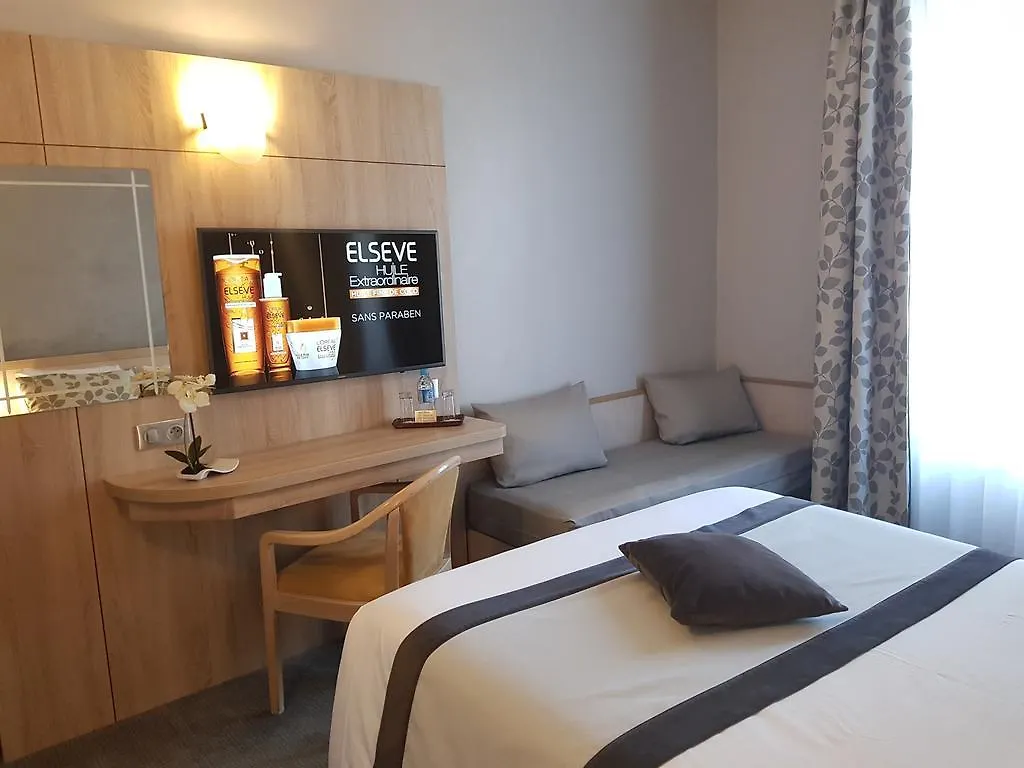 Champerret Elysees Отель 3*