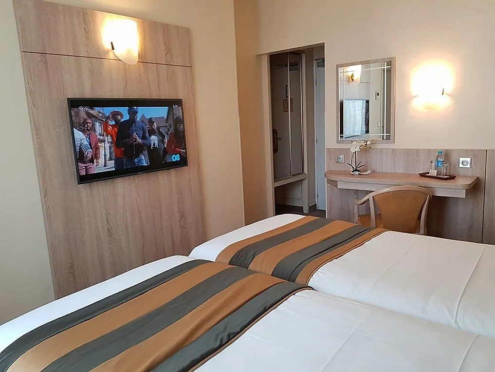 Champerret Elysees Отель 3*