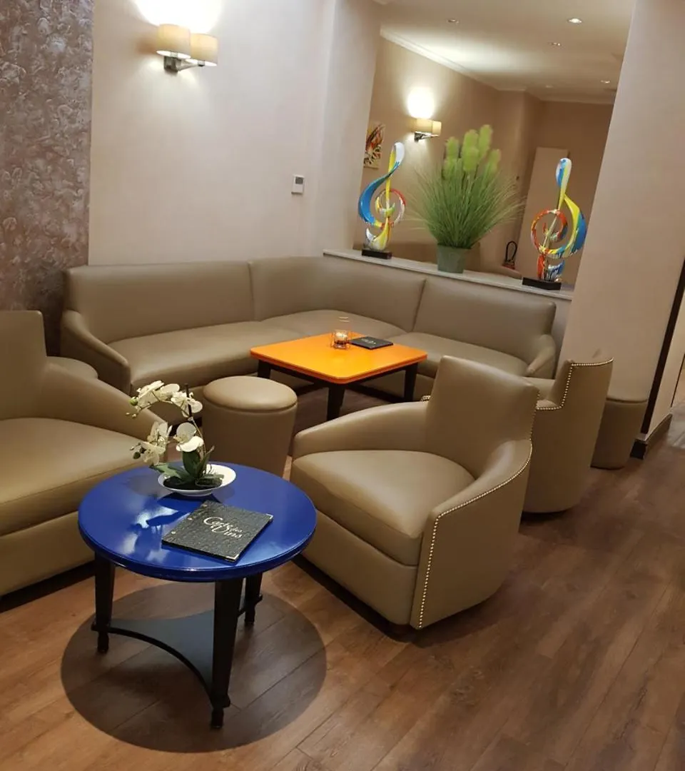 Hotel Champerret Elysees Paris
