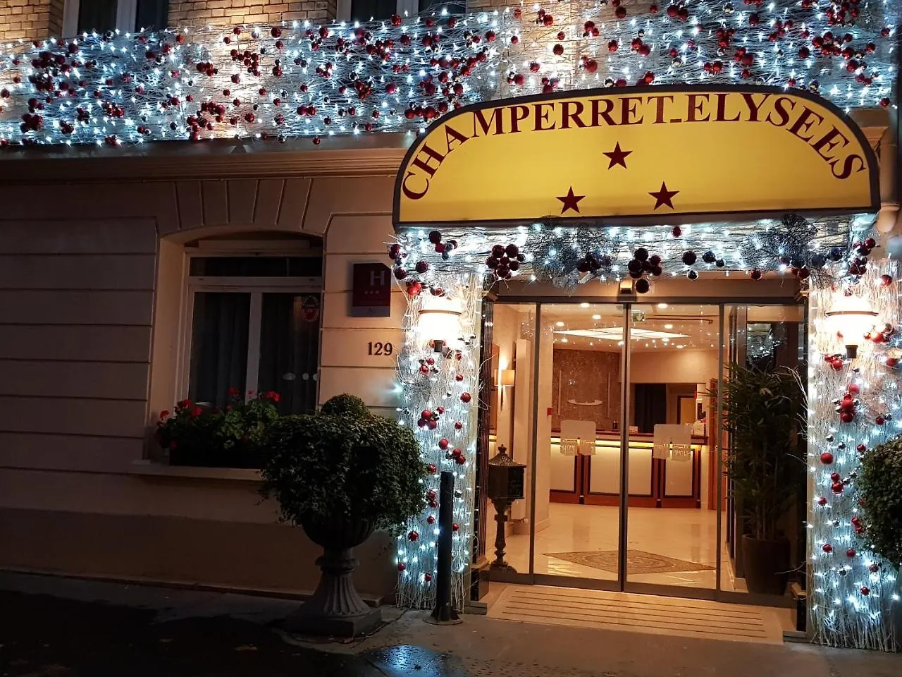 Hotel Champerret Elysees 3*
