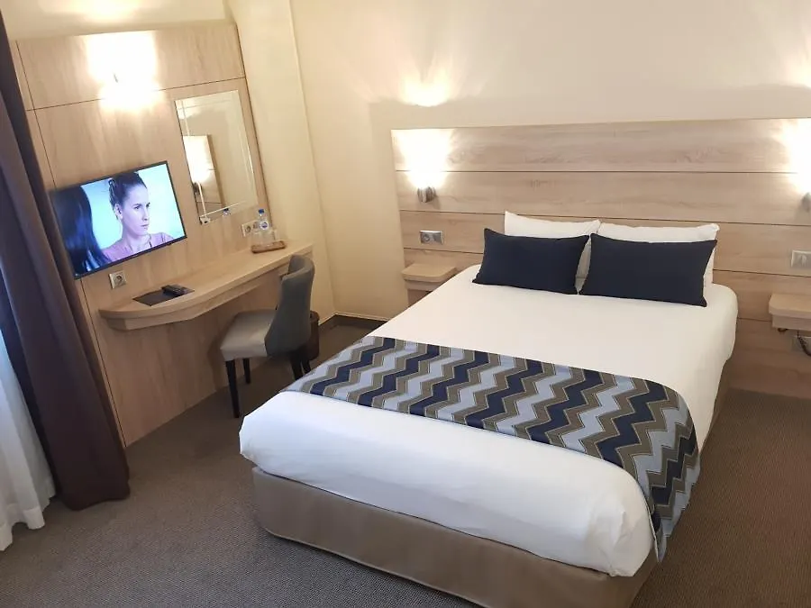 Champerret Elysees 3* Париж